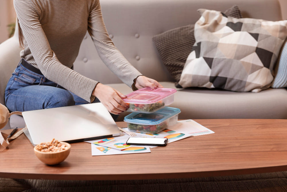 Why Decluttering One Item Daily Actually Works