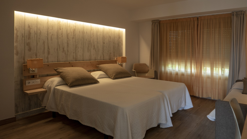 Light Exposure at Night Can Quietly Disrupt Your Sleep